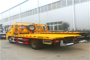 漳浦附近拖车救援搭电